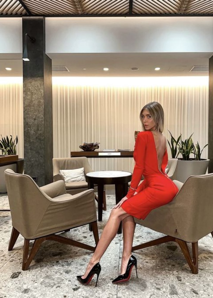 Индивидуалка Алина фото № 2 в городе Лесной